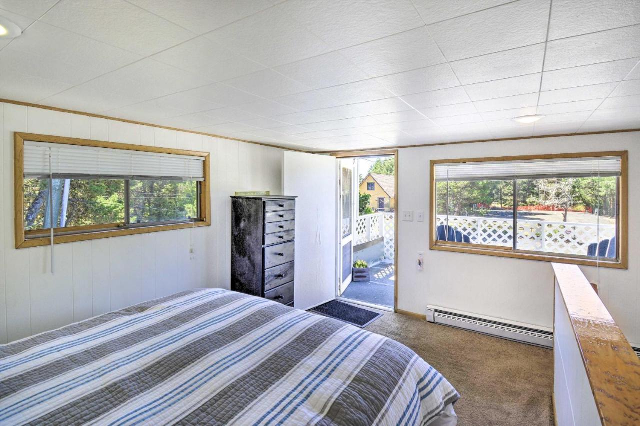 Coastal Pnw Gem With Hot Tub - Walk To Beach! Grayland Экстерьер фото
